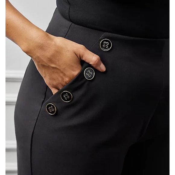 TORRID 10R WIDE LEG STUDIO REFINED CREPE HIGH-RISE PANT - Picture 4 of 8